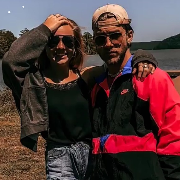 Meet your Posher, Mandy - Picture 4 of 17